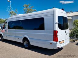 MERCEDES-BENZ 517 Lord Comfort XXL Vorlauffahrzeug 23 SS