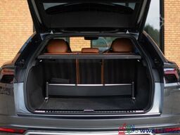 Lamborghini Urus -Pano-ADAS-B&O-HeadUP-RearTV