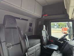 Scania S660 V8 6x2 BOOGIE / RETARDER / FULL AIR SUSPEN...