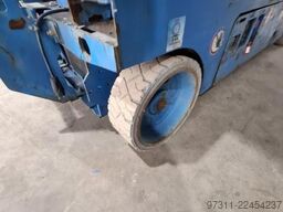 Genie GS-4047
