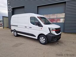 Renault Master L2H2