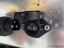 Saris K1 276 170 2700 + E-Pumpe + Alu-Schienen