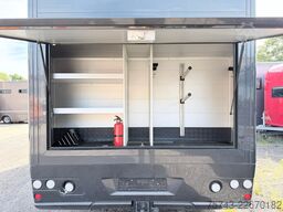 MERCEDES-BENZ ATEGO 1021  Roelofsen 3  Pferde  Wohnung Dusche