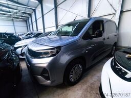 OPEL COMBO-E Cargo 100kW 50-kWh 2-Schiebetüren