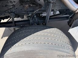 MERCEDES-BENZ Actros 1832 4x4 Meiller Blattfederung