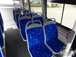 MERCEDES-BENZ eSprinter 14 Sitze Electric Range: 300 km