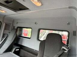 Mercedes-Benz Actros 3336 /6x4/Kipper+Fassi F155/Eu5/130tkm