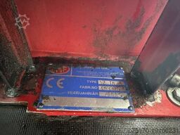 IVECO Daily 35S14 Pritsche+Plane *AHK*Ladekran*7-Sitze