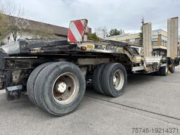 Müller-Mitteltal T4 4-Achs Tieflader Radmulden luftgefedert T4 4...