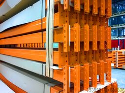 TOTAL-REGAL 6 x 13,7 m lang, 5 m hoch 30 Rahmen, 144 Traversen (3300)