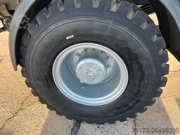 SCANIA P320 CB 4x4 Doka AHK Klima 9-Sitze Aut. Stdhz.