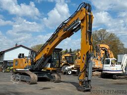LIEBHERR L30C Litronic Industry Long Reach Ketten 30 Ton