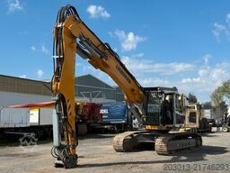 LIEBHERR L30C Litronic Industry Long Reach Ketten 30 Ton
