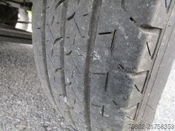 PEUGEOT Boxer 2,2L 165PS *MAXI+LBW+KLIMA+3-Sitze+4,27m*