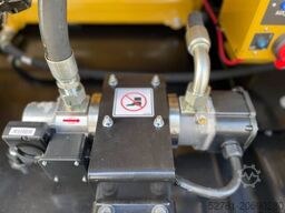 Caterpillar DE1500GC - 1500 kVA Standby Generator - DPX-18228
