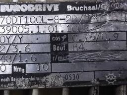 SEW Eurodrive KA70DT100L-8-2B