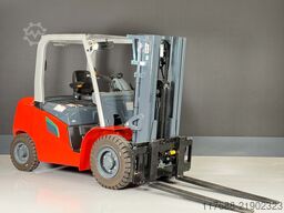 Heli CPD40-G2 4-Rad - 6 Jahre Garantie 4,7m Hub Triplex