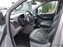Hyundai H1 Grand Starex