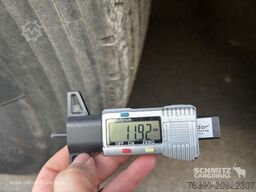 Schmitz Cargobull Semitrailer Reefer Standard divu klāju