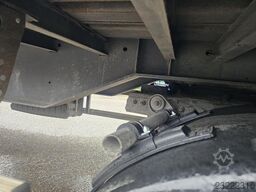 GOENEWEGEN DRO 10-10 B /STEERING AXLE / LOADING LIFT 2000 ...