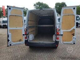 Renault Master 135 PK  EURO 6  L3H2 GESLOTEN - VLV-69-R