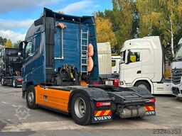 VOLVO FH460 Glob. Retarder ACC 2Tanks I-Park