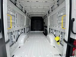 VOLKSWAGEN Crafter Kombi Kasten 35 L3H3 AHK LED 270Türen