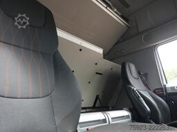 DAF XF 480 6x2 SSC tractor unit