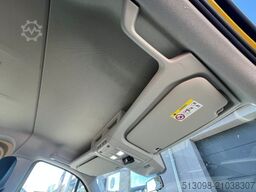 VOLKSWAGEN CRAFTER 2.0TDI 8 SITZER TEMP. KLIMA AHK 1.HAND