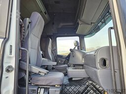 SCANIA R420 MEGA