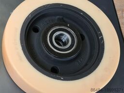 Doppstadt, Komptech, Eggersmann Siebtrommeln und Lasträder