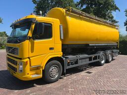 Volvo FM 9 6X2R