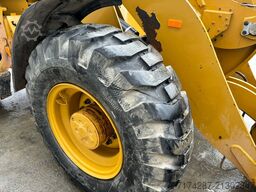 Caterpillar 918M