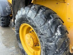 Caterpillar 918M