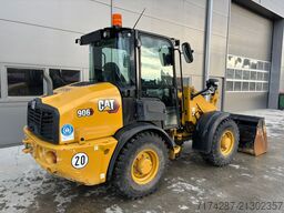 Caterpillar 906M