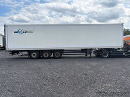 SCHMITZ CARGOBULL SKO 24/L - 13.4 FP 45 Cool LIFT, nur 2.586 h