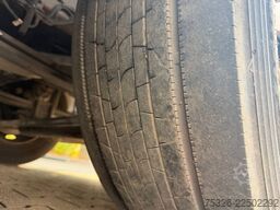 DAF LF 320 Monotemp., 18-to. stehende LBW, weiß