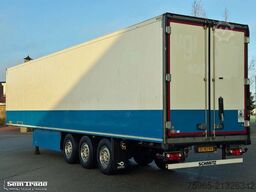 SCHMITZ CARGOBULL SKO24 THERMO KING SLX300 WITH 5400 ENGINE HOURS