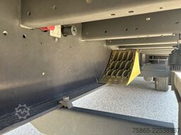 Kässbohrer Maxima XJ2 / Box / Laadklep 2500 kg / Liftas / ...