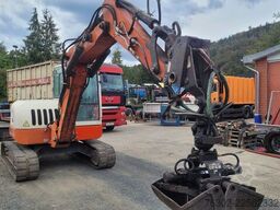 Schaeff HR 32 Kompaktbagger Circular