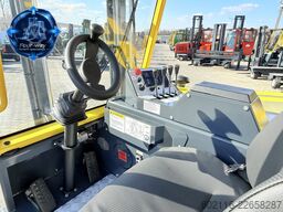 Combilift CB4000 GAS TRIPLEX 8500 FREE LIFT