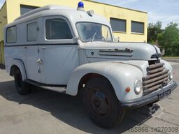 Ford Ford FK 3500 V8 mit H-Kennzeichen Oldtimer ehemaliger Krankenwagen