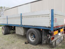 ACERBI rimorchio 2assi cassonato sponde usato