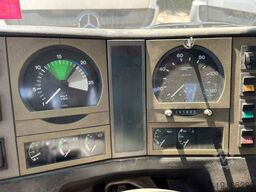 MAN F2000 27.342 6x4 Abrollkipper mit Kran