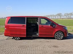 MERCEDES-BENZ EQV 300 6-Zits Pano Navi L2!