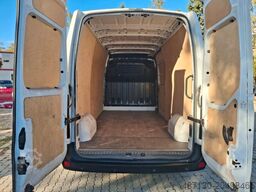 RENAULT Master 2.3 dCI 135 L3H2 3,5t Pack Comfort