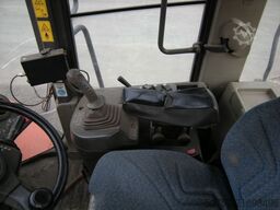 HITACHI Radlader HITACHI ZW200