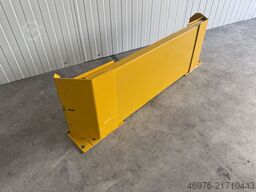 Anfahrschutzleitplanke lichte Weite: 1.550 mm