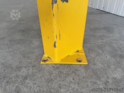 Anfahrschutzleitplanke lichte Weite: 1.550 mm