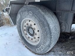 Istrail Triple Axle Trailer